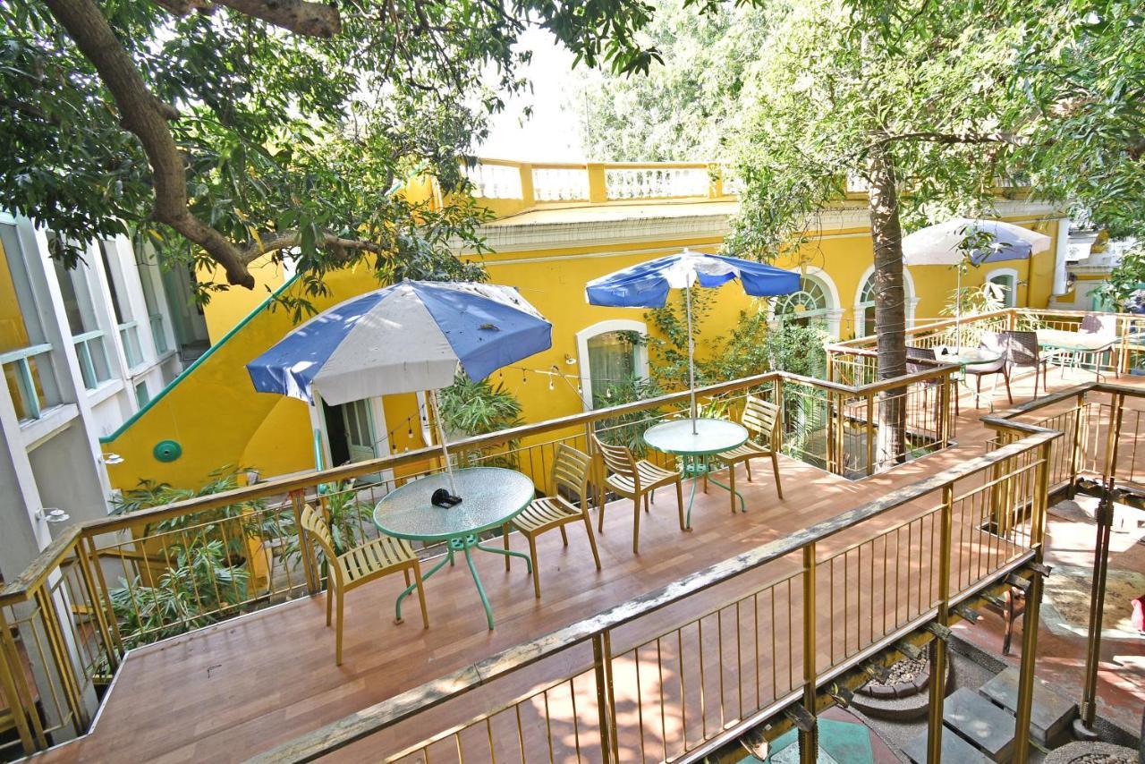 Hotel Villa Des Gouverneurs ปอนดิเชอรี ภายนอก รูปภาพ