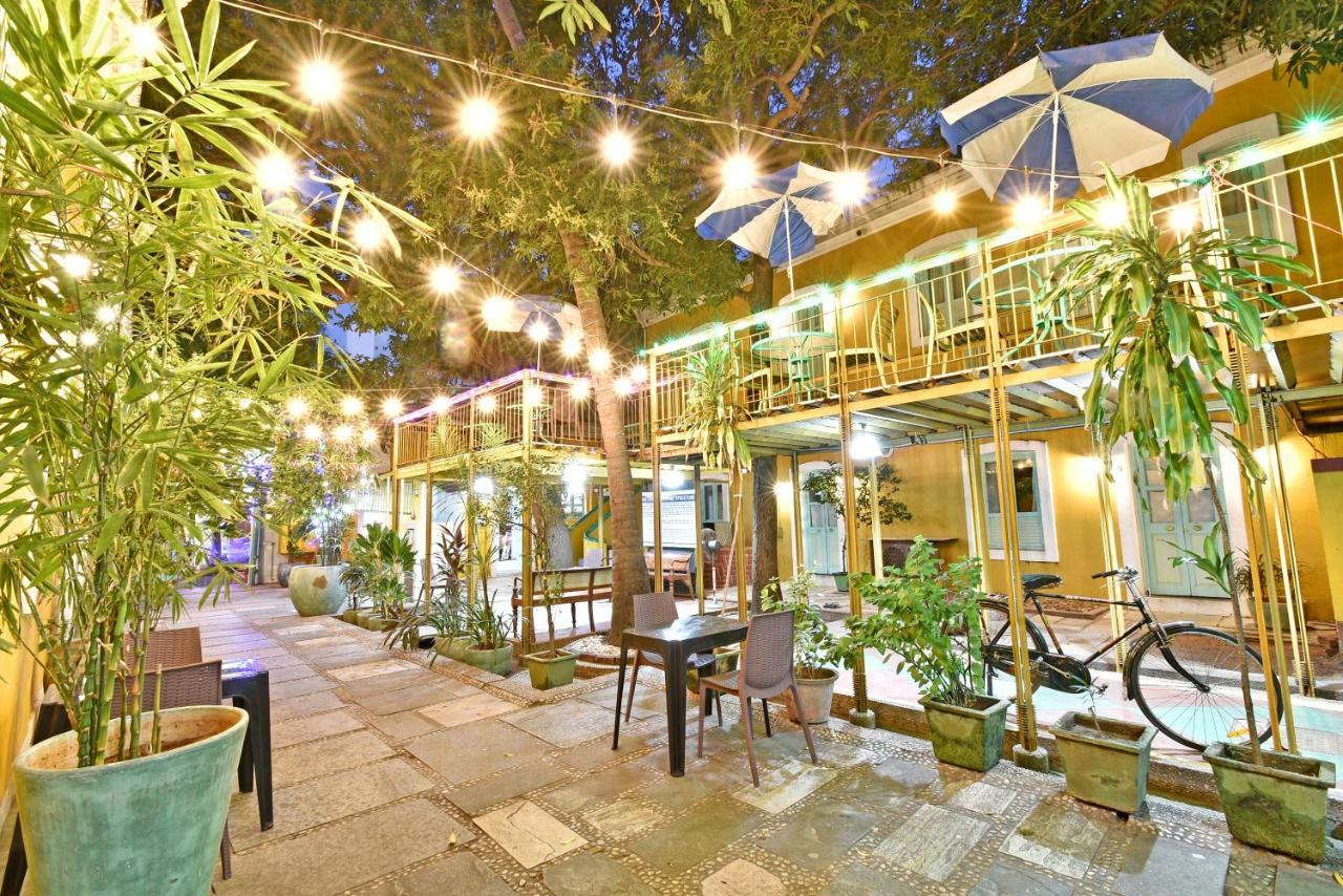 Hotel Villa Des Gouverneurs ปอนดิเชอรี ภายนอก รูปภาพ