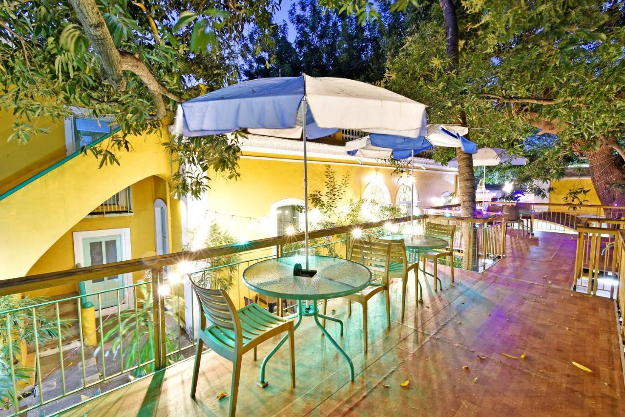 Hotel Villa Des Gouverneurs ปอนดิเชอรี ภายนอก รูปภาพ