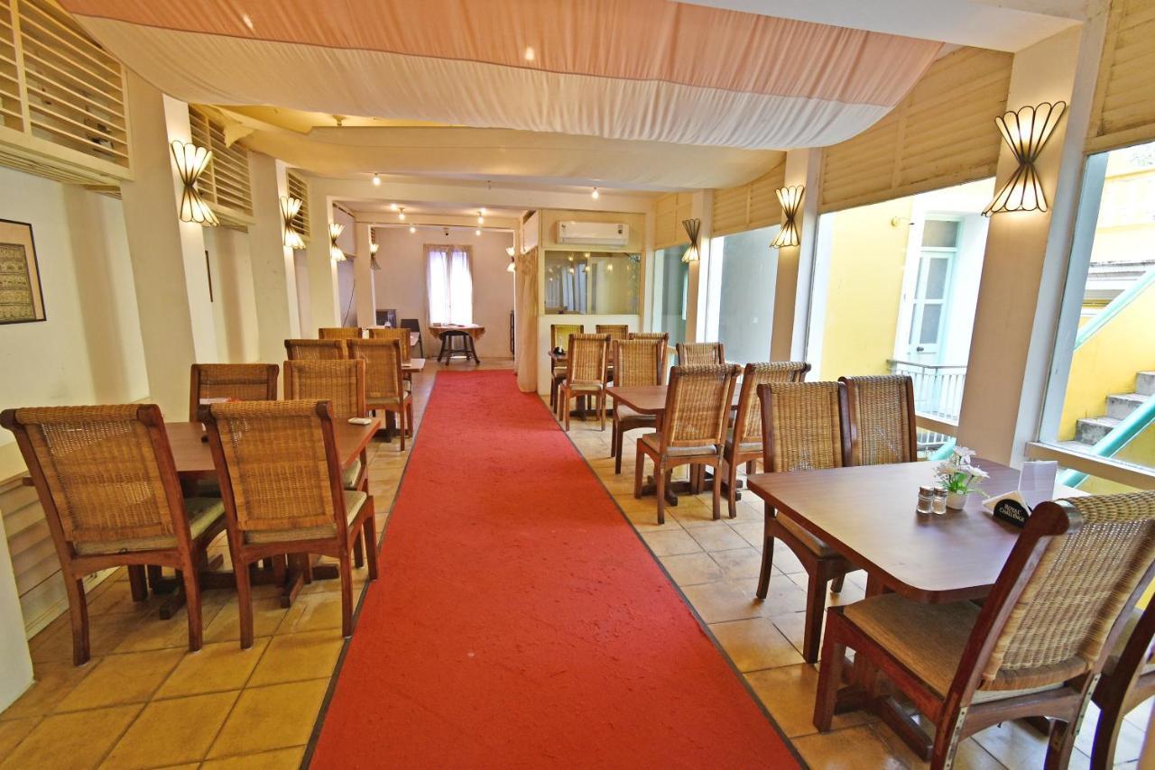 Hotel Villa Des Gouverneurs ปอนดิเชอรี ภายนอก รูปภาพ